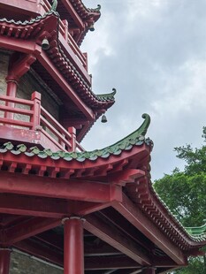 中式古建筑飞檐一角