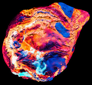 多彩矿物晶体特写