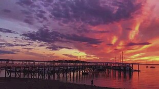 海边码头绚丽晚霞美景