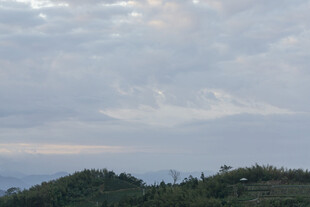 山峦 云海 