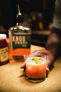 色彩诱人的特色鸡尾酒