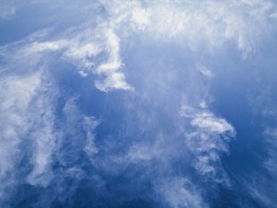 高空视角下的壮丽云海