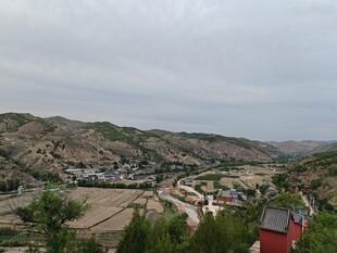 龙腰镇 大民山