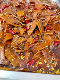 香辣诱人的美味卤味