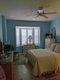 温馨蓝色系卧室室内场景