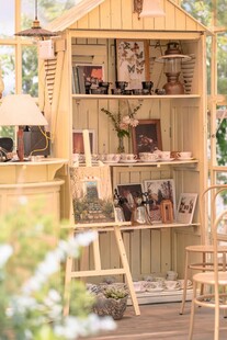 户外木质温馨小置物屋