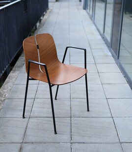 户外简约棕色扶手椅