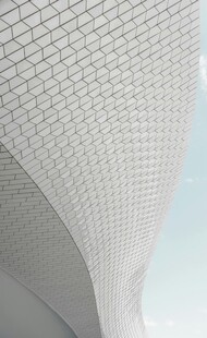 现代建筑独特几何外观