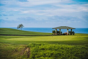 海滨高尔夫美景