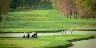 美丽高尔夫球场风景