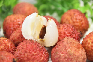 新鲜荔枝果肉饱满