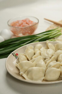 虾仁三鲜饺子