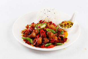 辣子鸡丁配米饭