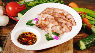 美味烤肉拼盘 