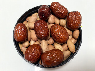 红枣花生