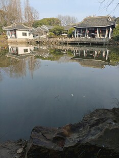 湖畔小屋