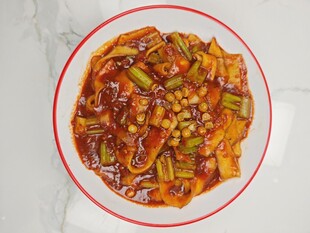 新疆特色炒宽粉