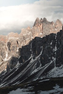 壮丽雪山景观