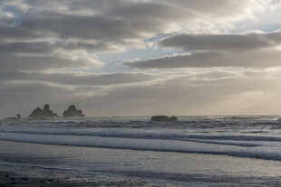 海边日落时分的壮丽海景