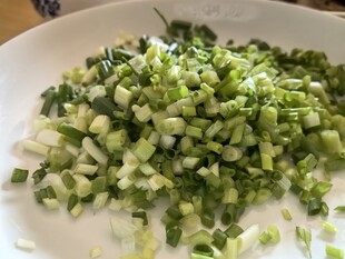 切碎的青葱