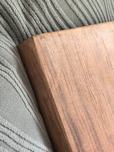 木纹与织物纹理特写