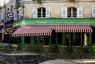 法式风情街边咖啡馆