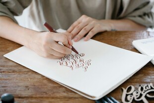 手写艺术字创作瞬间