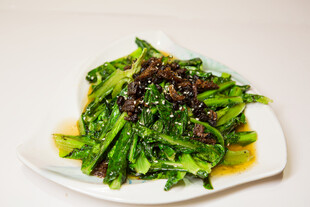 豆豉鲮鱼油麦菜
