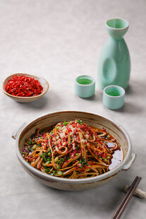 油泼香干