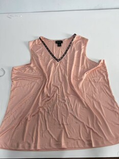 粉色无袖褶皱上衣展示