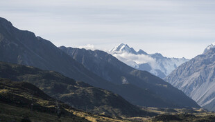 壮丽高山景观
