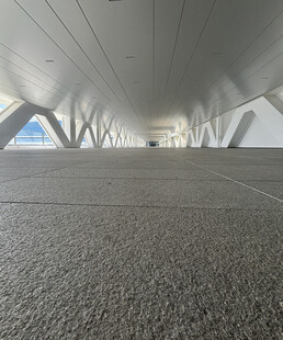 现代空旷室内空间场景
