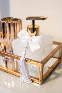 奢华金色纸巾盒摆件