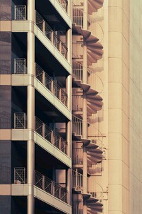 现代高层公寓建筑外观