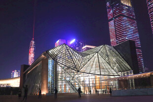 深圳音乐厅夜景