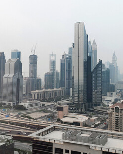 俯瞰繁华都市高楼景观