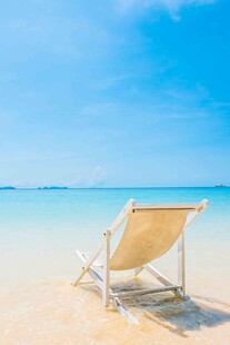 沙滩躺椅