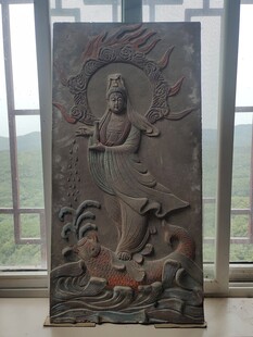 浮雕佛像