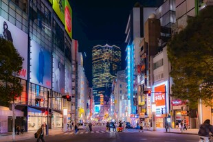 繁华都市夜景街道