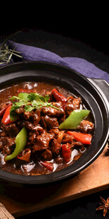 美味砂锅小炒牛肉