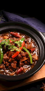 香辣美味瓦罐炖肉