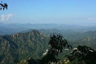 壮丽山峦风景