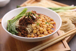美味豌杂面