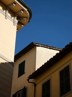 欧式建筑屋顶一角