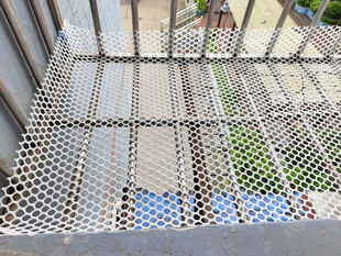 金属网格护栏俯瞰景象