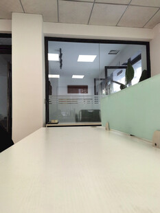 现代办公空间场景