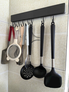 厨房挂式厨具收纳展示