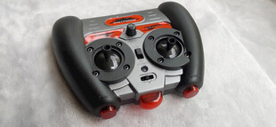 黑色游戏手柄特写