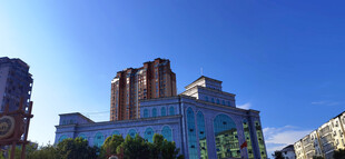 城市中的现代建筑景观