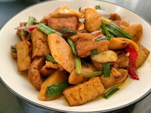 香炒豆腐配时蔬